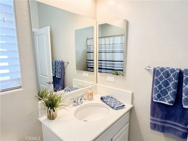 14204 Ebrington, Bakersfield, CA 93311