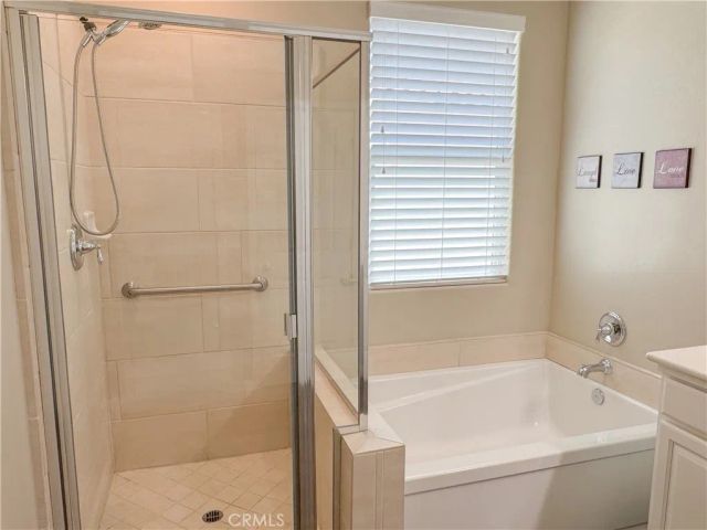 14204 Ebrington, Bakersfield, CA 93311