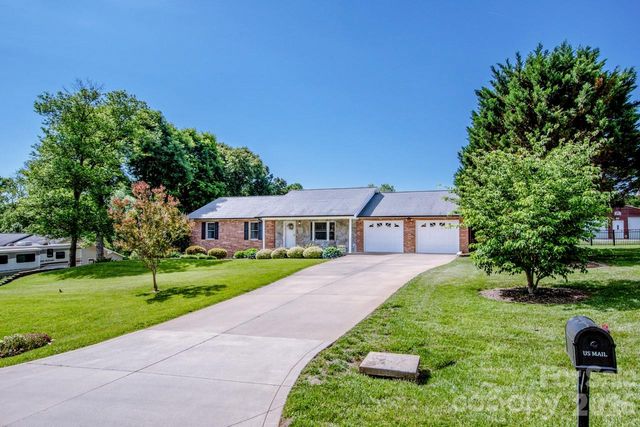 173 Doe Trail Lane, Statesville, NC 28625