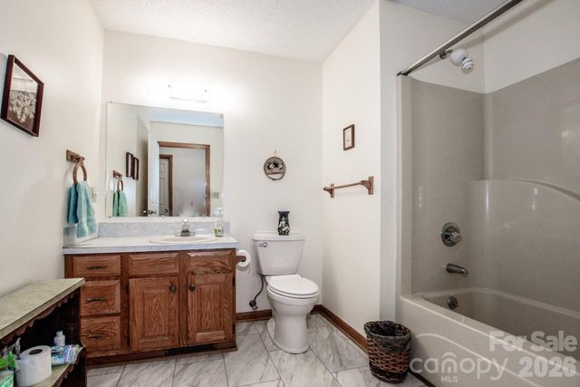 173 Doe Trail Lane, Statesville, NC 28625