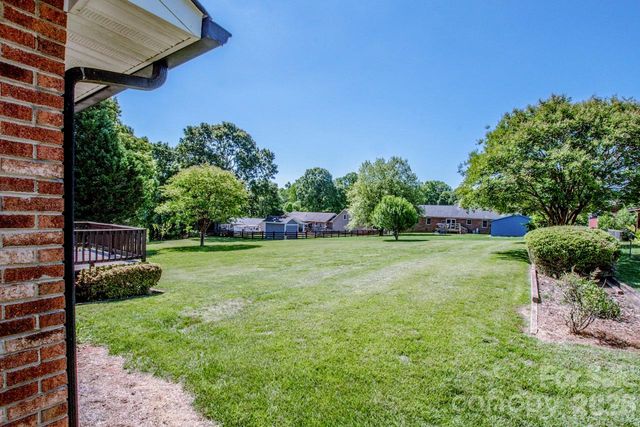 173 Doe Trail Lane, Statesville, NC 28625
