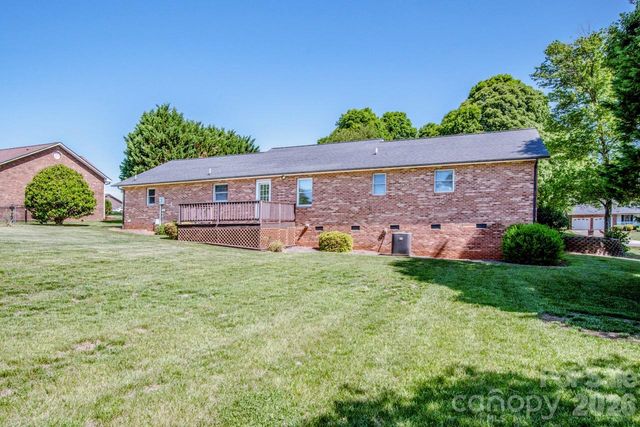 173 Doe Trail Lane, Statesville, NC 28625