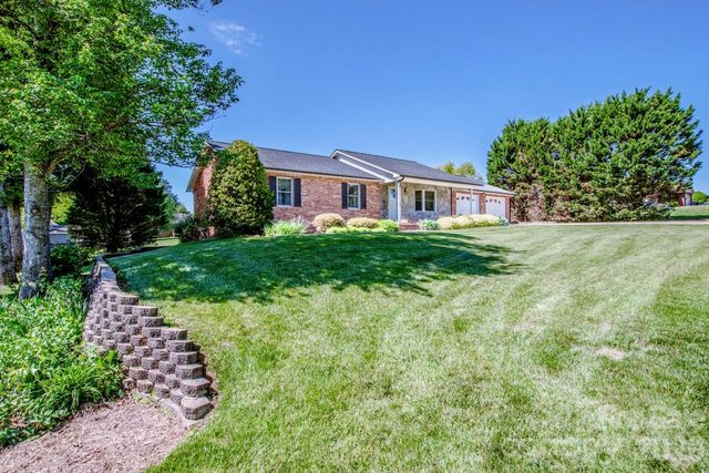 173 Doe Trail Lane, Statesville, NC 28625