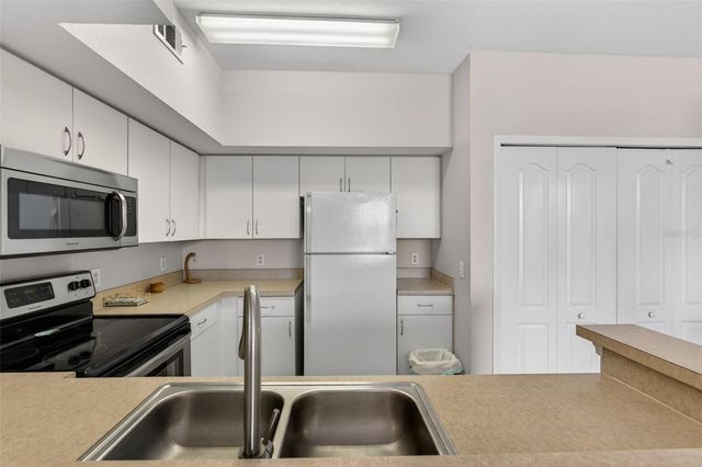 4138 CENTRAL SARASOTA PARKWAY 1526, Sarasota, FL 34238