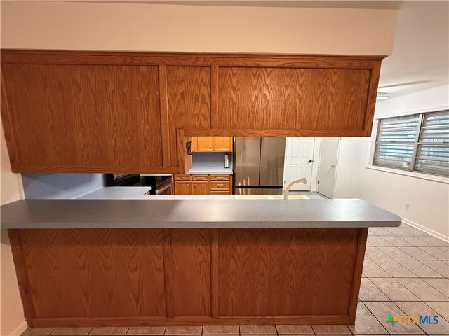 3504 Erwin Avenue, Victoria, TX 77901