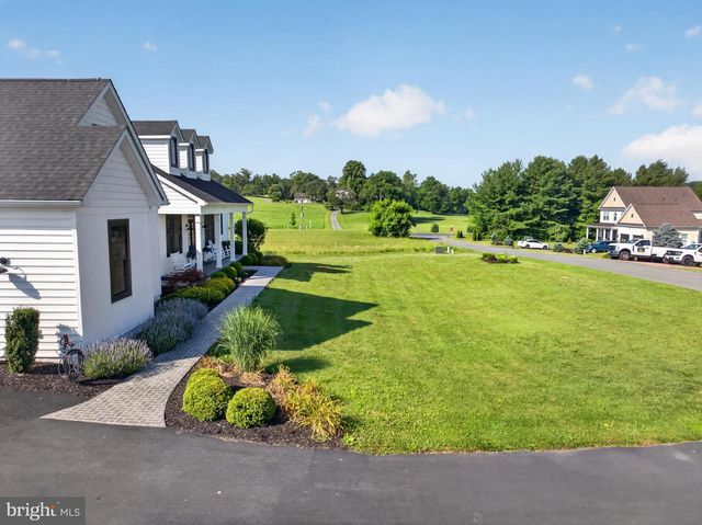 80 BOWLING VIEW RD, Front Royal, VA 22630