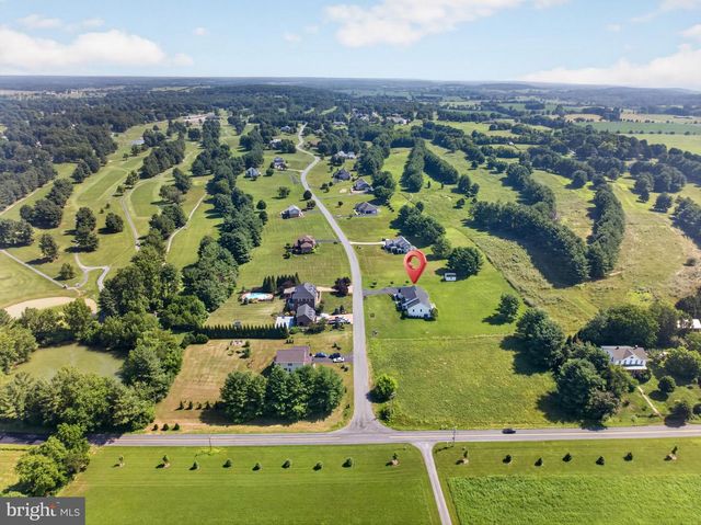 80 BOWLING VIEW RD, Front Royal, VA 22630