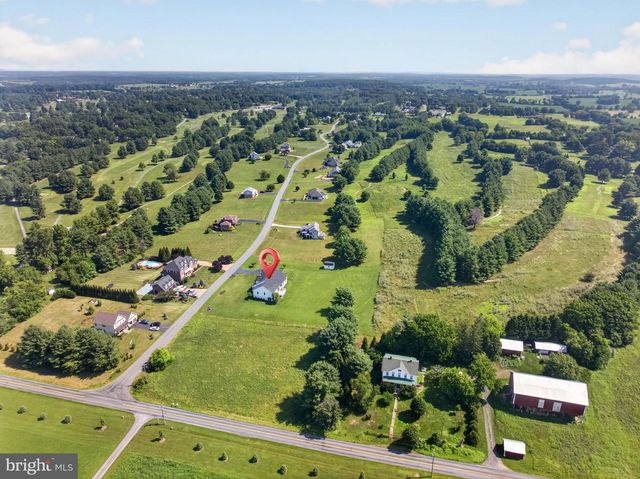 80 BOWLING VIEW RD, Front Royal, VA 22630