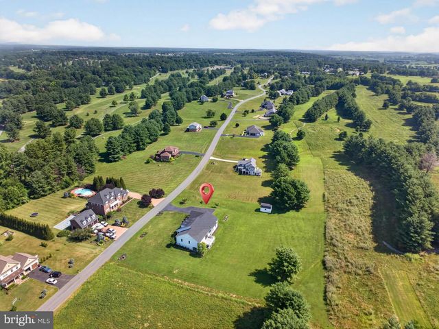 80 BOWLING VIEW RD, Front Royal, VA 22630