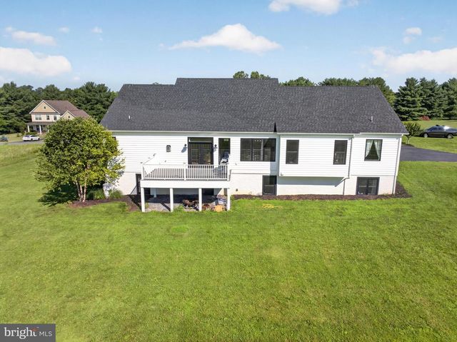 80 BOWLING VIEW RD, Front Royal, VA 22630