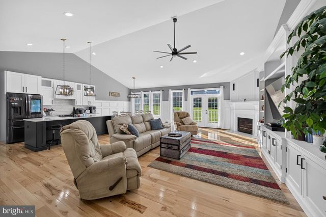 80 BOWLING VIEW RD, Front Royal, VA 22630