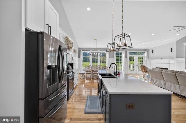 80 BOWLING VIEW RD, Front Royal, VA 22630