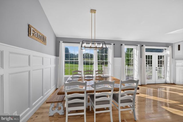 80 BOWLING VIEW RD, Front Royal, VA 22630