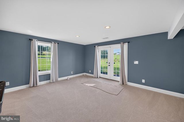 80 BOWLING VIEW RD, Front Royal, VA 22630