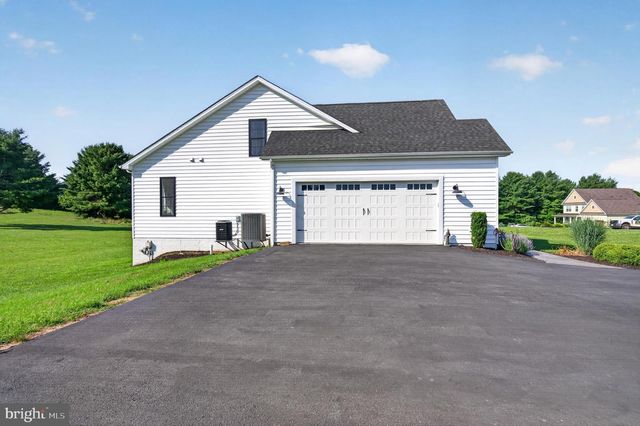 80 BOWLING VIEW RD, Front Royal, VA 22630