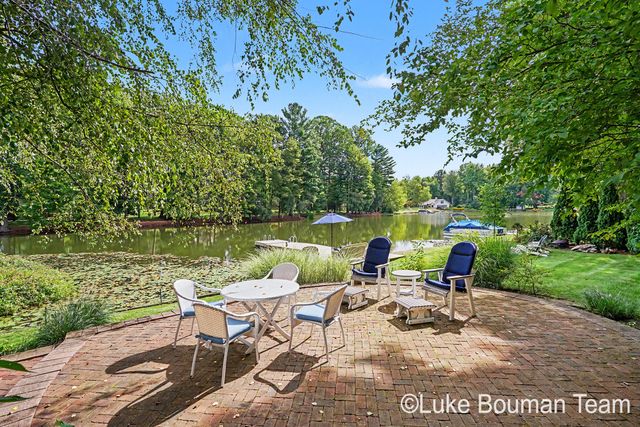 3635 Vienna Stras Street, Laketown Twp, MI 49423