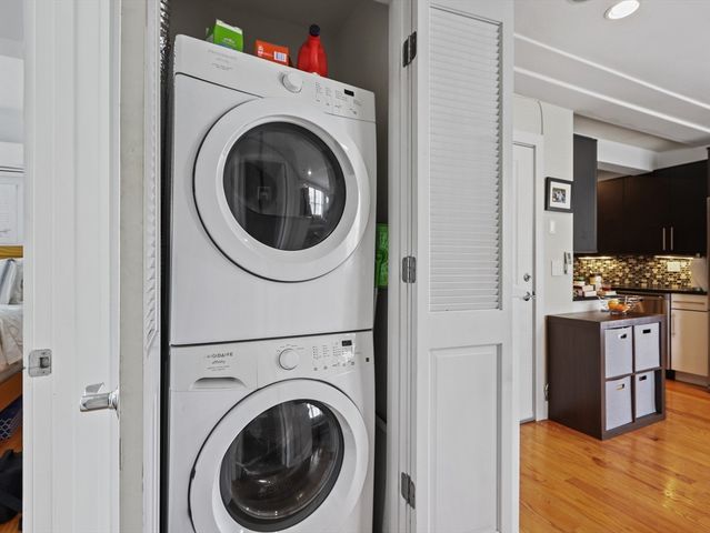 104 D St 2, Boston, MA 02127