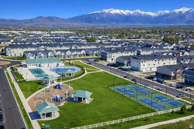 1064 E PILOT ST, Saratoga Springs, UT 84045