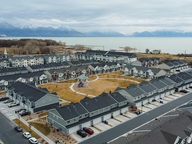 1064 E PILOT ST, Saratoga Springs, UT 84045