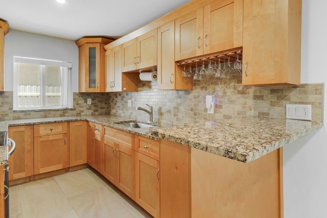 2488 Pineway Drive, West Palm Beach, FL 33415