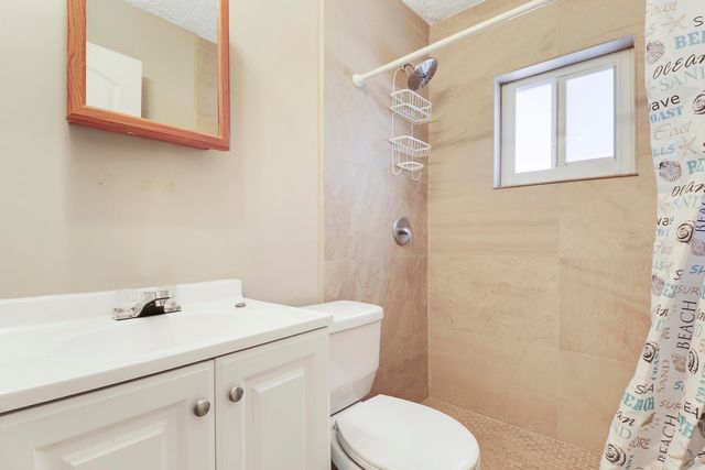 2488 Pineway Drive, West Palm Beach, FL 33415