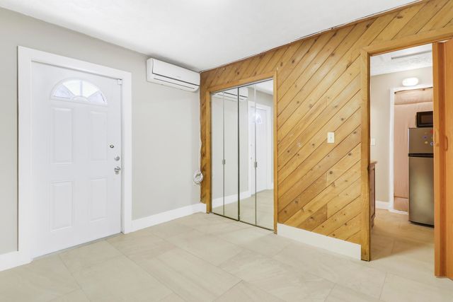 2488 Pineway Drive, West Palm Beach, FL 33415