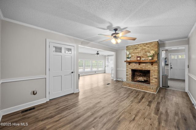 1813 Worthington Road, Greenville, NC 27858