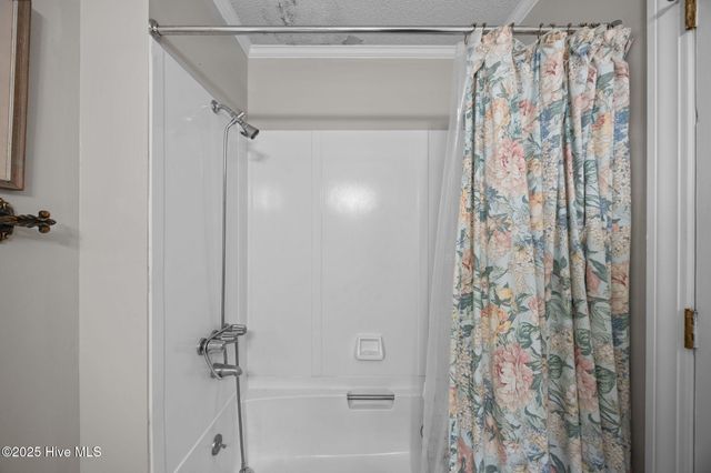 1813 Worthington Road, Greenville, NC 27858