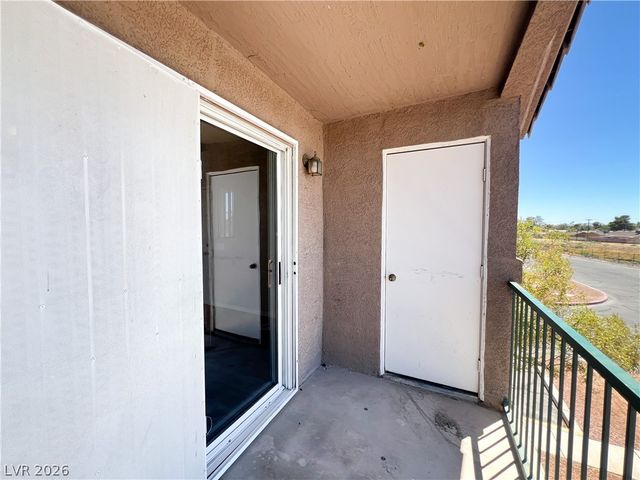 1520 Ben Or Street 202, Las Vegas, NV 89110