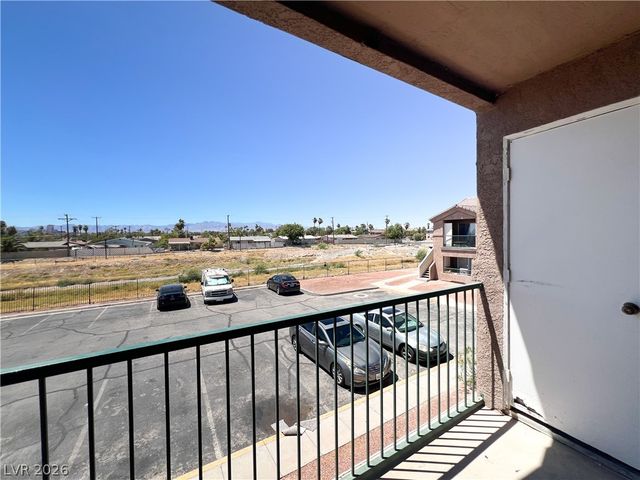 1520 Ben Or Street 202, Las Vegas, NV 89110