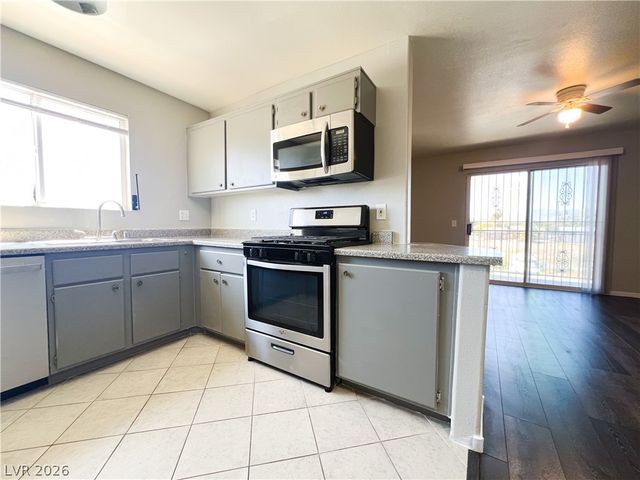 1520 Ben Or Street 202, Las Vegas, NV 89110