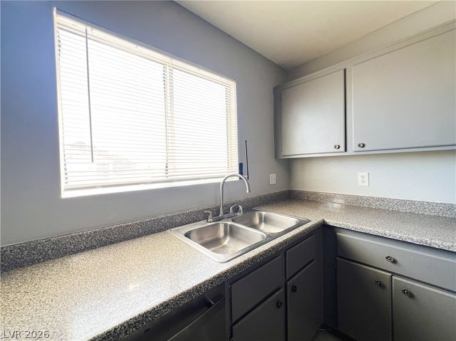 1520 Ben Or Street 202, Las Vegas, NV 89110