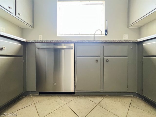 1520 Ben Or Street 202, Las Vegas, NV 89110