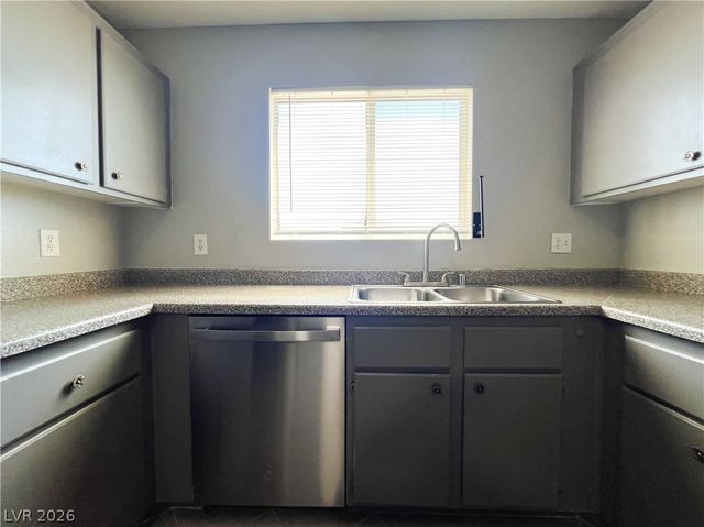 1520 Ben Or Street 202, Las Vegas, NV 89110