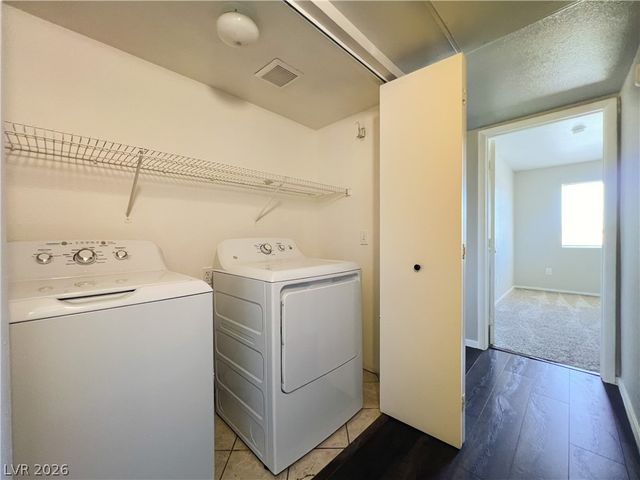 1520 Ben Or Street 202, Las Vegas, NV 89110