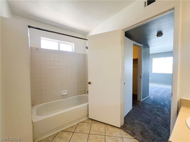 1520 Ben Or Street 202, Las Vegas, NV 89110