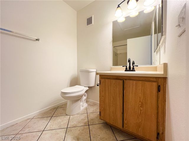 1520 Ben Or Street 202, Las Vegas, NV 89110
