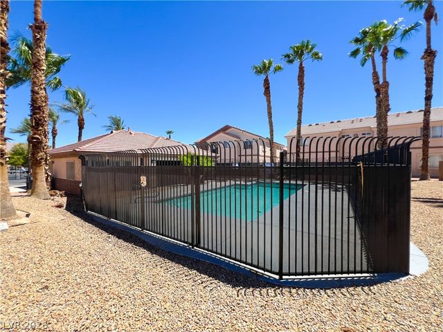 1520 Ben Or Street 202, Las Vegas, NV 89110