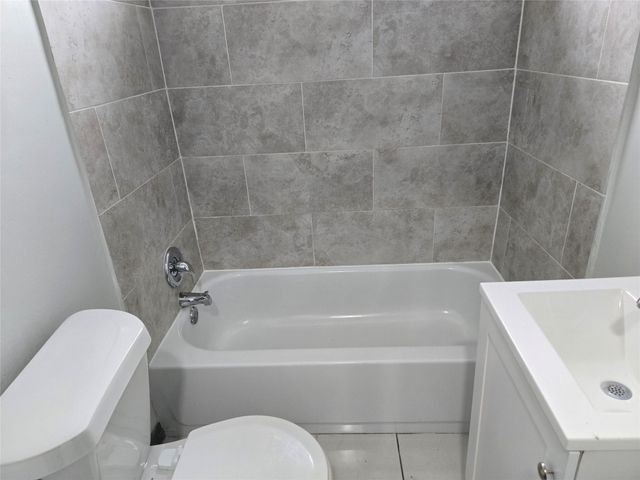 8754 Guinevere Street, Houston, TX 77029