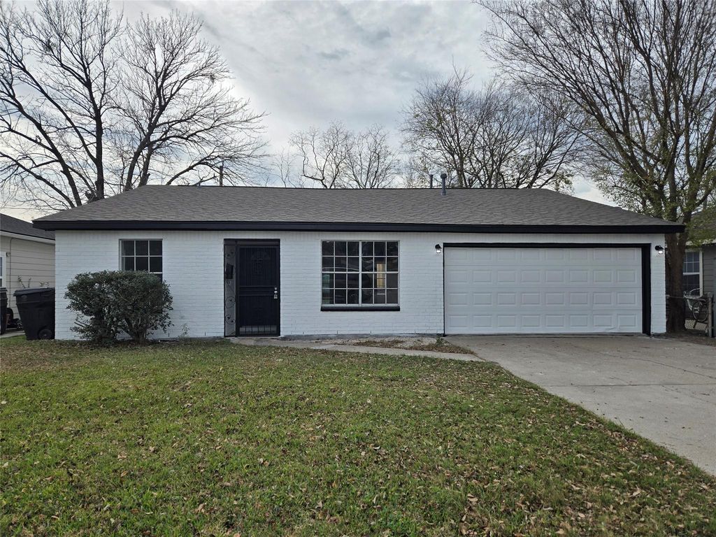 8754 Guinevere Street, Houston, TX 77029