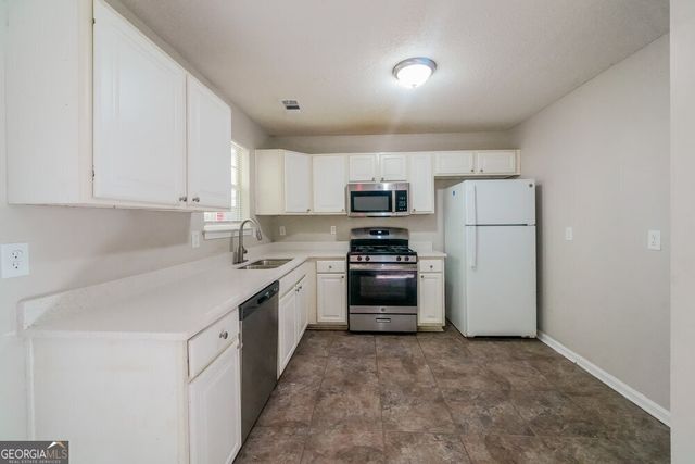 4554 Glider Circle, Douglasville, GA 30135