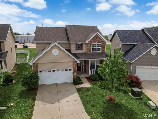 340 Cambridgeshire Court, St Peters, MO 63376