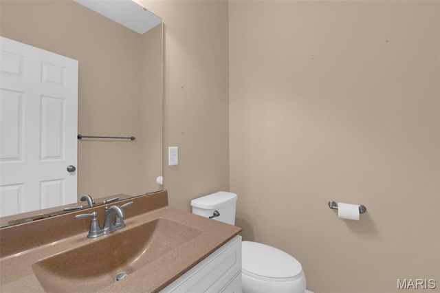 340 Cambridgeshire Court, St Peters, MO 63376