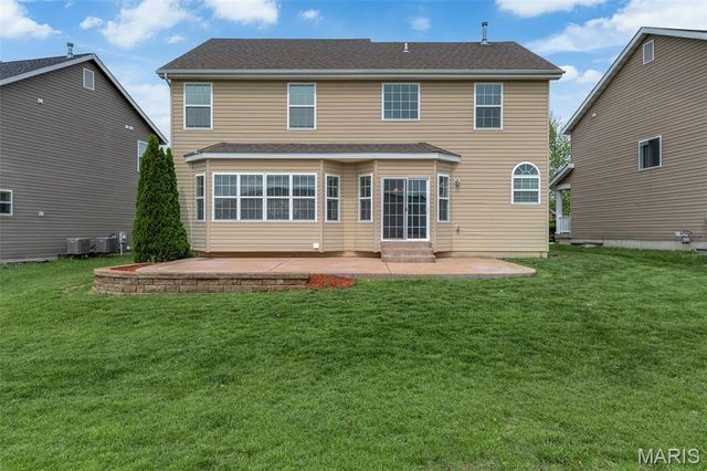 340 Cambridgeshire Court, St Peters, MO 63376