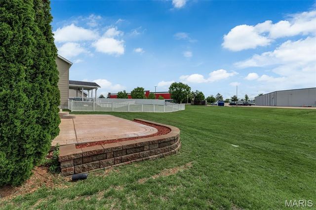 340 Cambridgeshire Court, St Peters, MO 63376