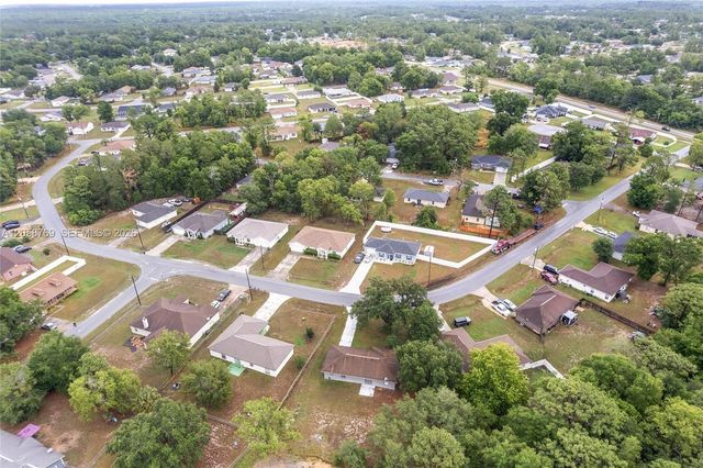 20 Pine Court Loop, Ocala, FL 34472