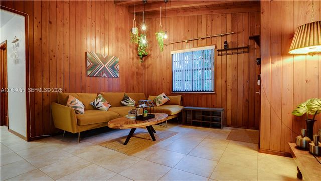 301 SW 69th Ave 301, Miami, FL 33144