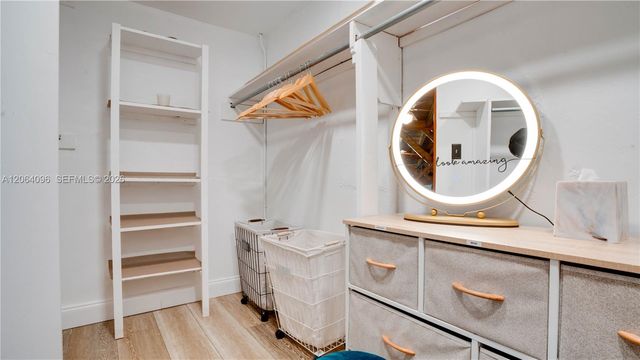 301 SW 69th Ave 301, Miami, FL 33144