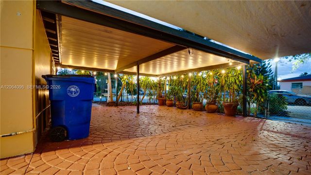 301 SW 69th Ave 301, Miami, FL 33144