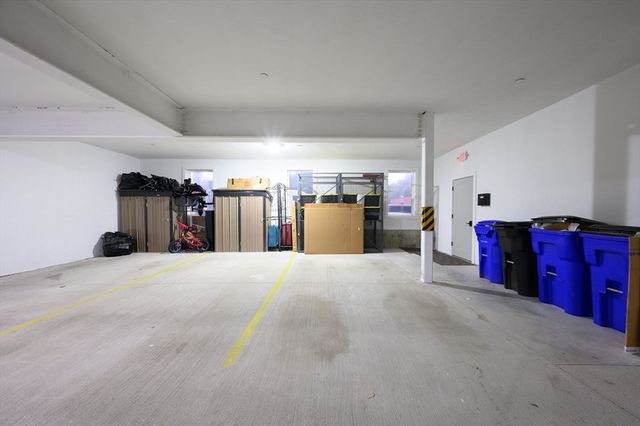 5245 Washington St 5, Boston, MA 02132